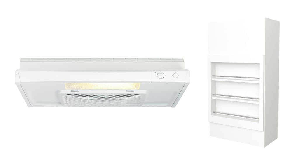 En vit rektangulär kolfilterfläkt med lampa och ett vitt fläktöverskåp med kryddhylla
